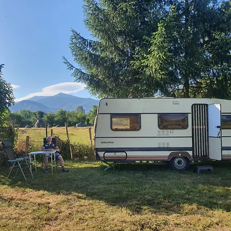 Camping Casa Dorina *